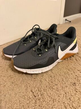 Nike Men’s Dark Gray & White Training Sneakers with Yellow Accents